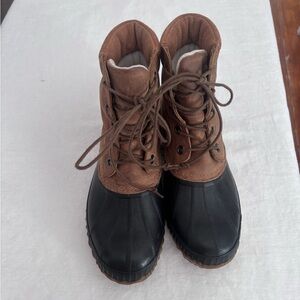Men’s Sorel Caribou Waterproof Lace Up Snow boots Size 9.5